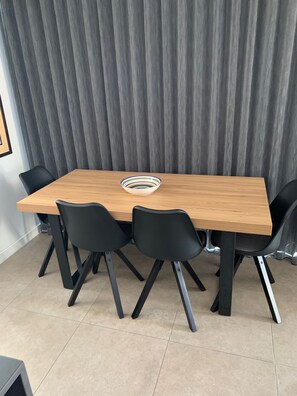 Appartement, 2 chambres (Elysee - External Apartment #10) | Salle à manger