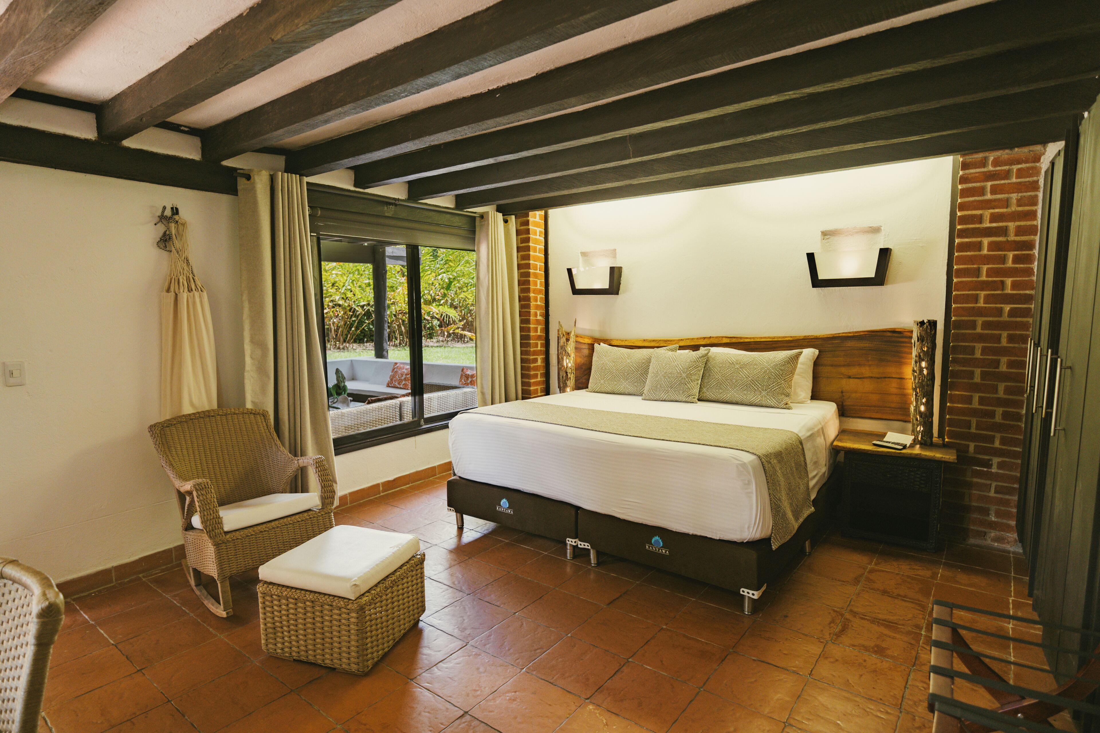 Suite, Terrace, River View | Premium bedding, Select Comfort beds, minibar, in-room safe