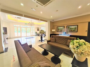 Lobby - Merdeka Hotel (Kluang)