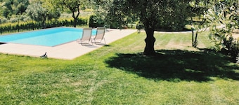 Angelucci Agriturismo con Camere e Agri Camping
