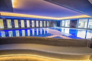 双人护理室、桑拿、热水浴缸、湿蒸房、身体护理、芳香疗法