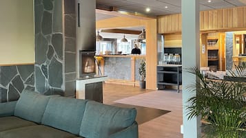 2 Restaurants, Mittagessen, Abendessen, Pizza