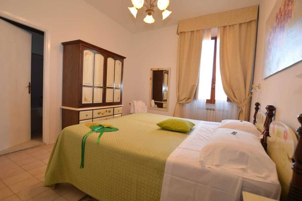 Standard Double or Twin Room | Premium bedding, in-room safe, desk, free WiFi