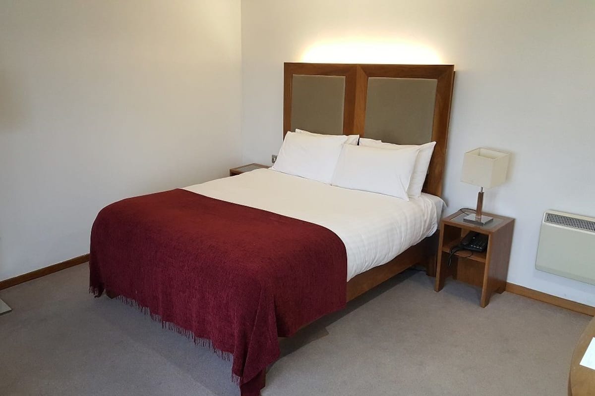 Honeymoon Double Room, Accessible, Courtyard View ( 1) | In-room safe, desk, iron/ironing board, cribs (free)