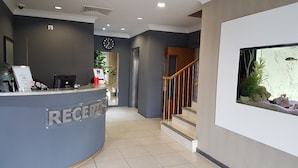 Unclassified image, 3 of 19, button - The Manor (Rainham)