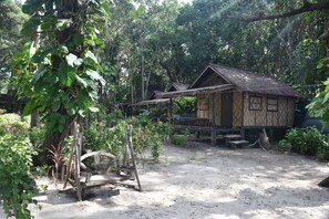 Basic Bungalow, 1 Queen Bed, Sea View | View from room