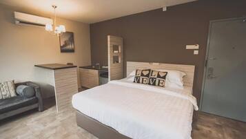 Desk, free WiFi, bed sheets