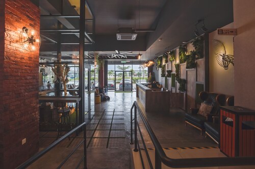 V3 Hotel & Residence Seri Alam