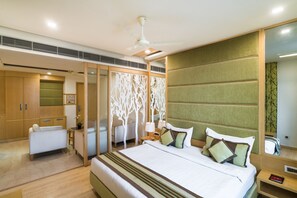 1 Schlafzimmer, hochwertige Bettwaren, Minibar, Zimmersafe