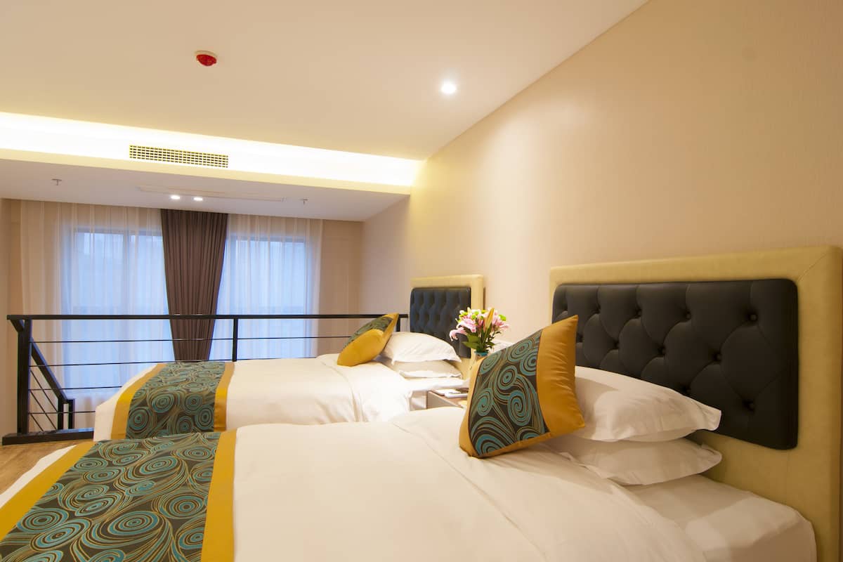 Executive Loft, Multiple Beds