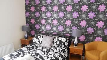 Desk, free WiFi, bed sheets