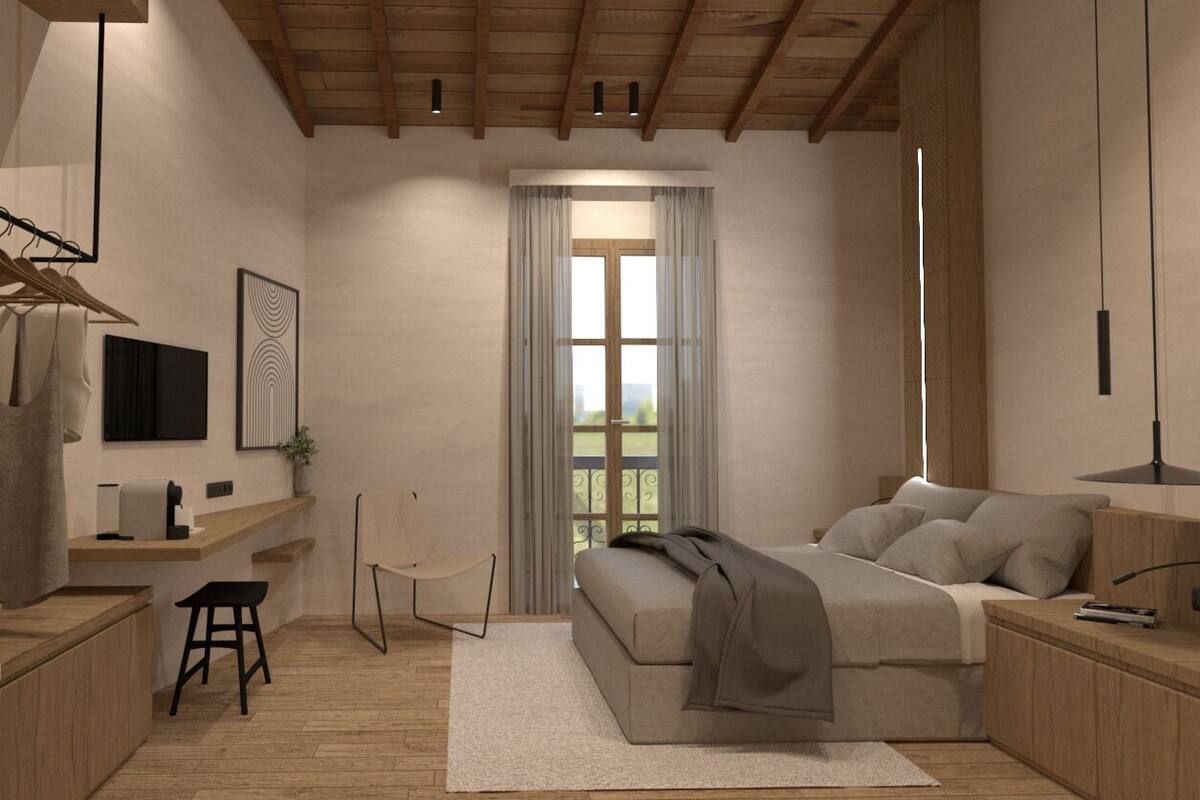 Cozy Suite with Old Town View and Balcony | Sengetøy av topp kvalitet, senger med overmadrass og safe på rommet