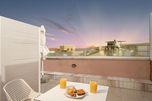 City view - Consolato Boutique (Chania)