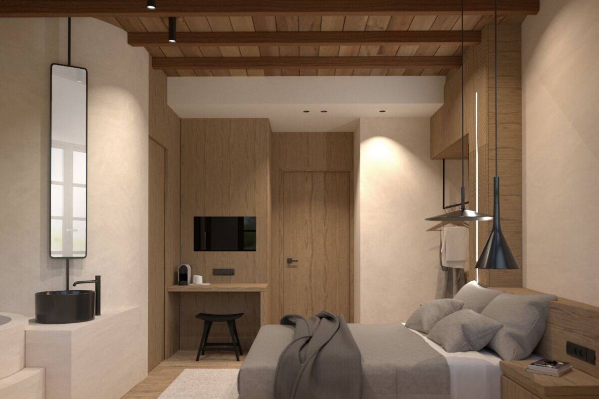 Honeymoon Suite Indoor Tub | Sengetøy av topp kvalitet, senger med overmadrass og safe på rommet