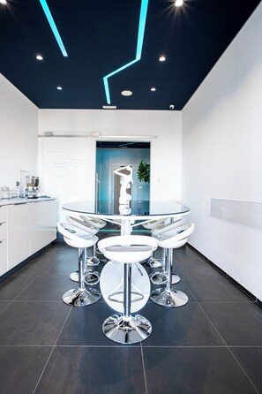 Daily continental breakfast for a fee - Skyhouse Beverello (Naples)
