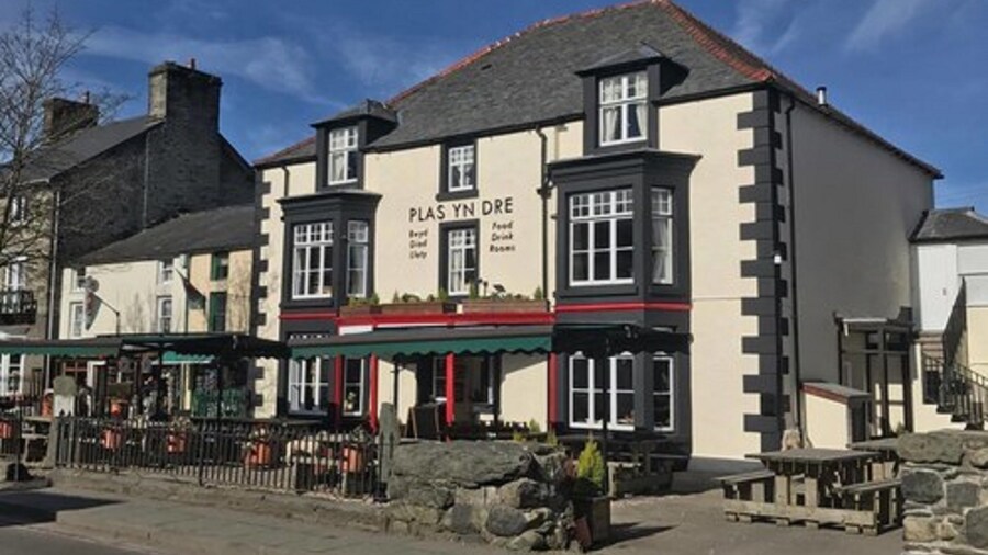 Plas Yn Dre