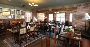 Free daily full breakfast 