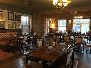 Breakfast, lunch, dinner served; local cuisine  - Plas Yn Dre (Bala)