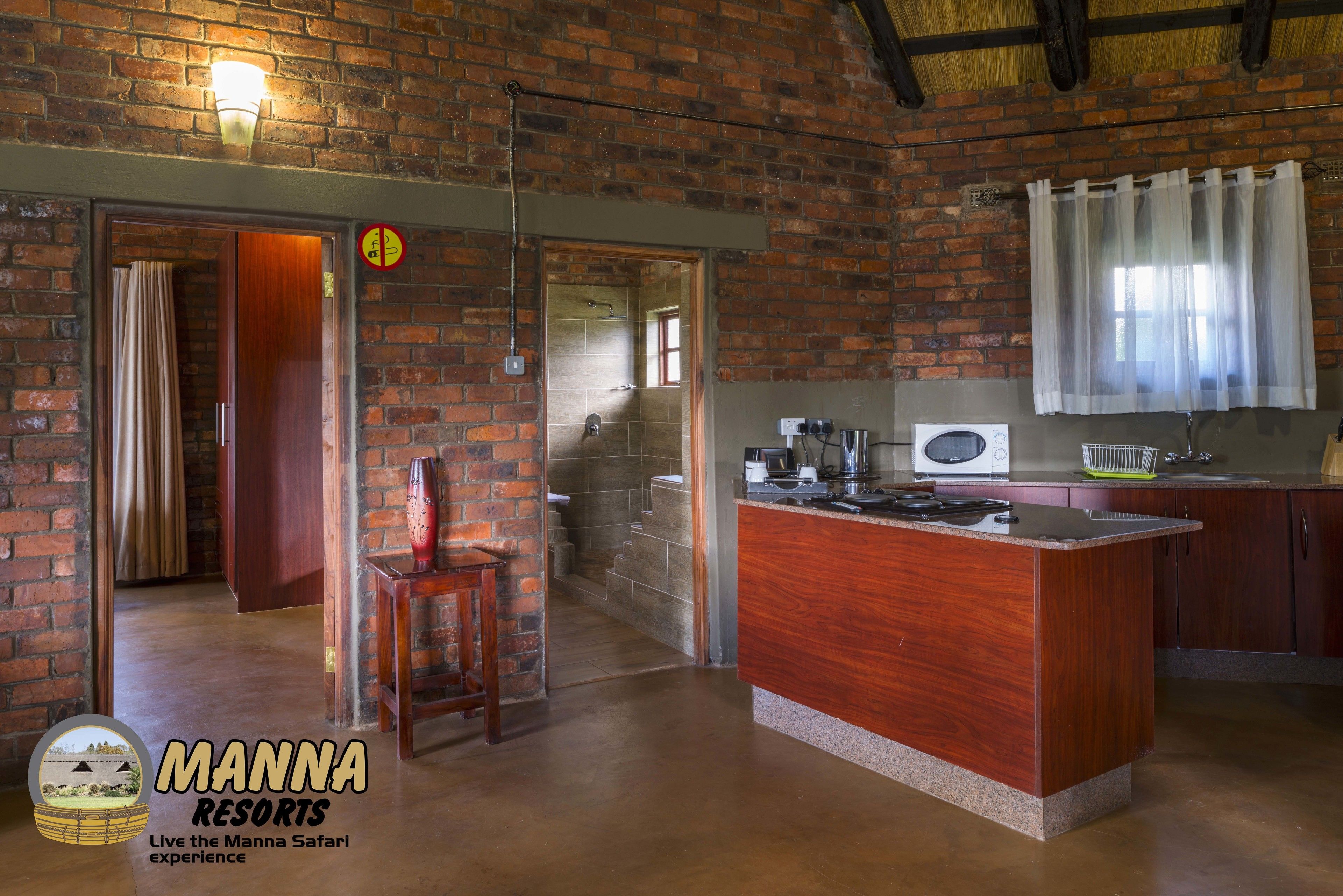 Executive Chalet, Kitchenette, Garden View | Private kitchen | Fridge, coffee/tea maker