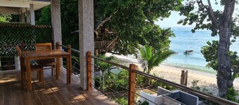 La Digue Luxury Beach Bungalow Spa & Gym