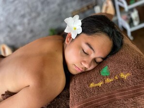 Área de tratamiento exterior, un sauna, tratamientos corporales