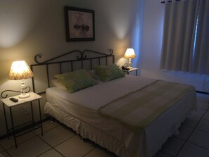 In-room safe, free cribs/infant beds, free WiFi - Pousada Casa do Molino (Buzios)
