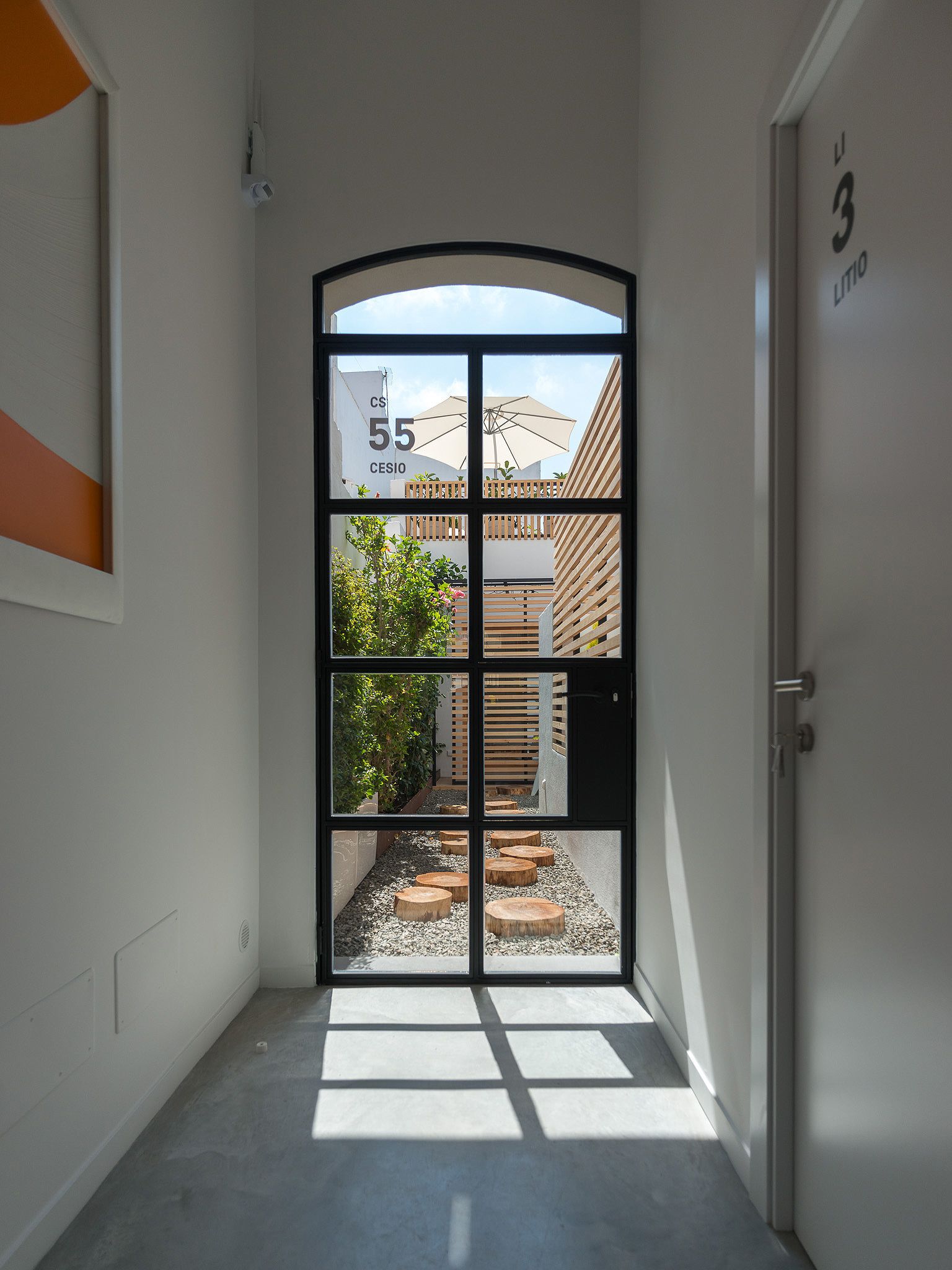 double room | 1 bedroom, minibar, desk, soundproofing