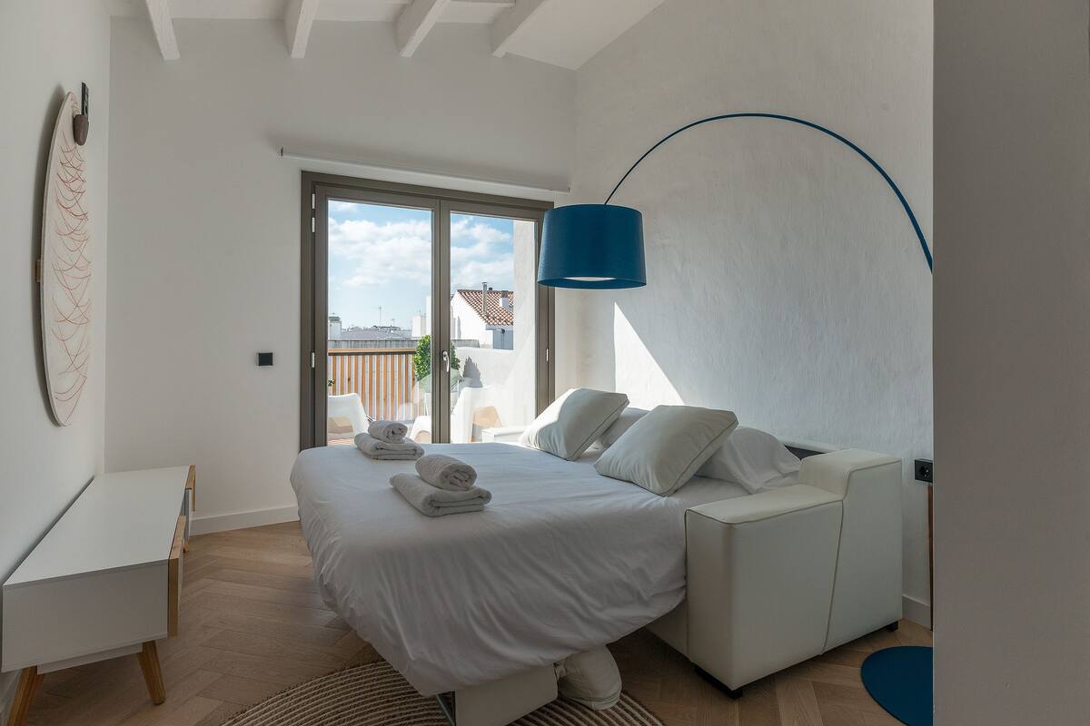 Suite | 1 bedroom, minibar, desk, soundproofing