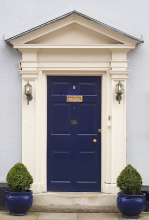 Front of property. Chantry Hotel