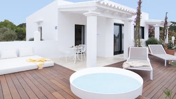 Villa, terraza (hot tub) | Terraza o patio