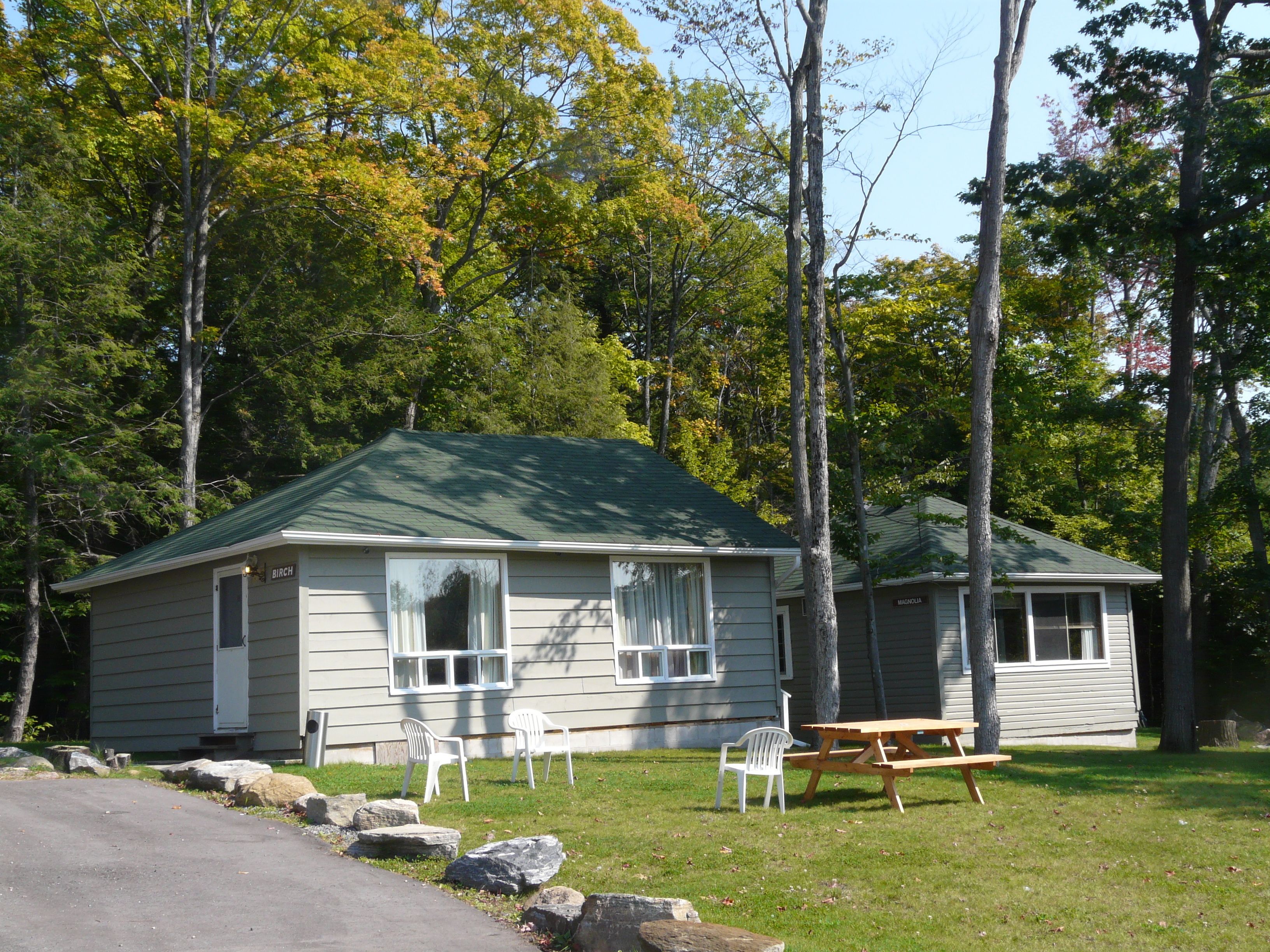 Cabin, 2 Bedrooms (Birch Cabin) | Desk, blackout drapes, iron/ironing board, free WiFi