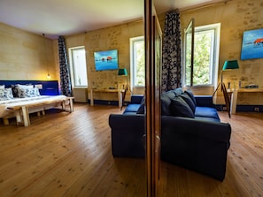 Luxury-Doppelzimmer, mit Bad, Gartenblick (Chambre Bleue)