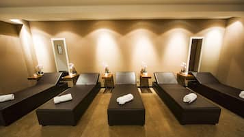 Sauna, Dampfbad, Körperbehandlungen, Ganzkörperwickelbehandlung