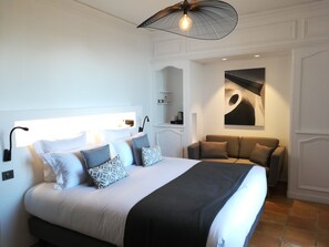 Classic Double Room, Balcony | Minibar, in-room safe, desk, soundproofing - Hôtel Club Port La Galère (Theoule-sur-Mer)