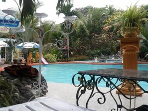 Outdoor pool - Mya Myint Mo Hotel Thanlyin (Thanlyin)