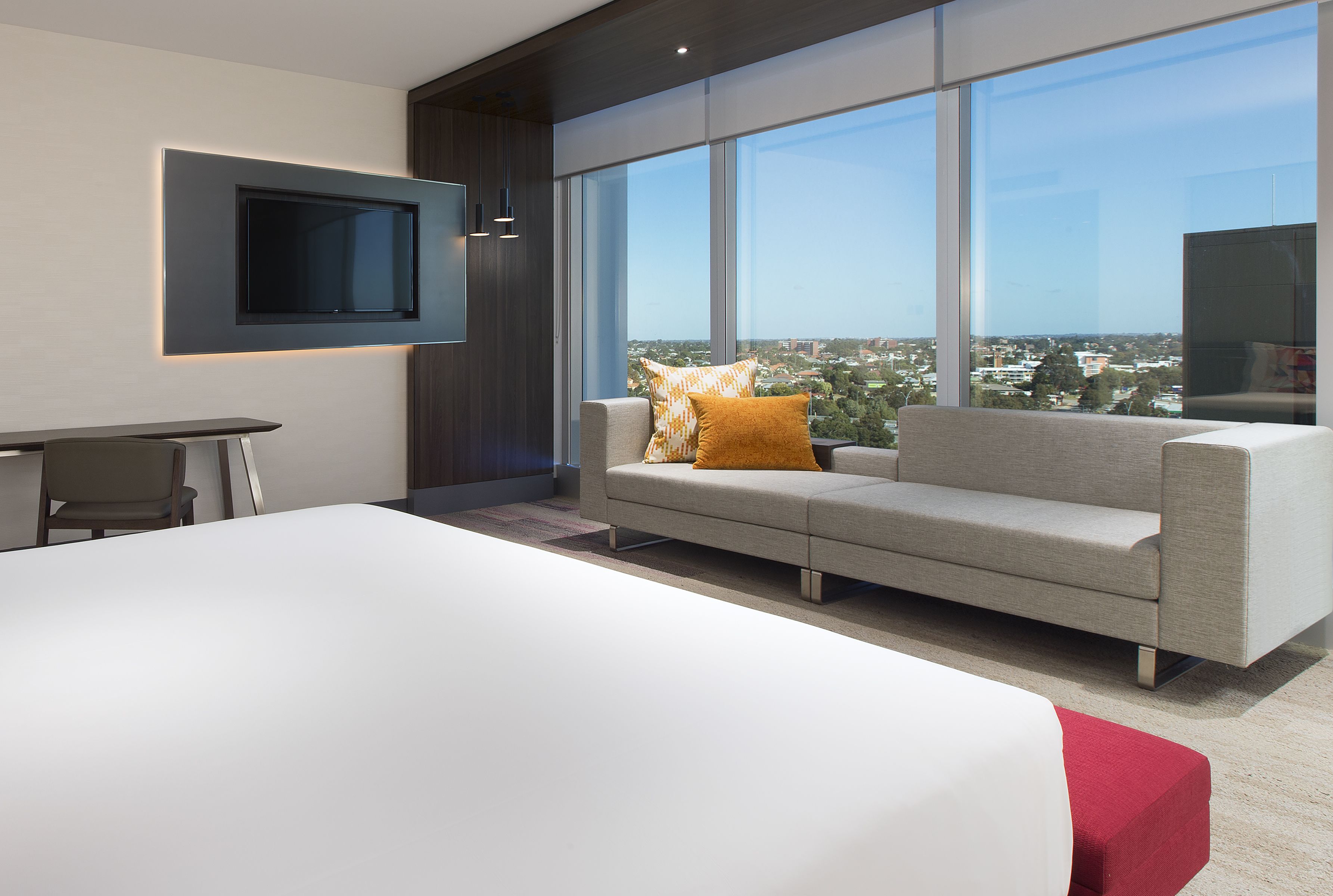 1 bedroom, in-room safe, desk, blackout curtains