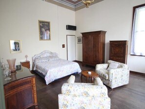 2 Schlafzimmer, Bügeleisen/Bügelbrett, WLAN