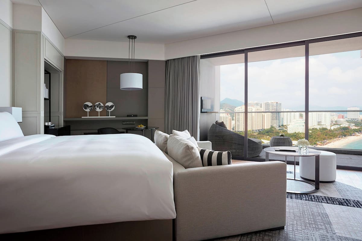 Literie de qualité supérieure, couette en duvet d'oie, minibar