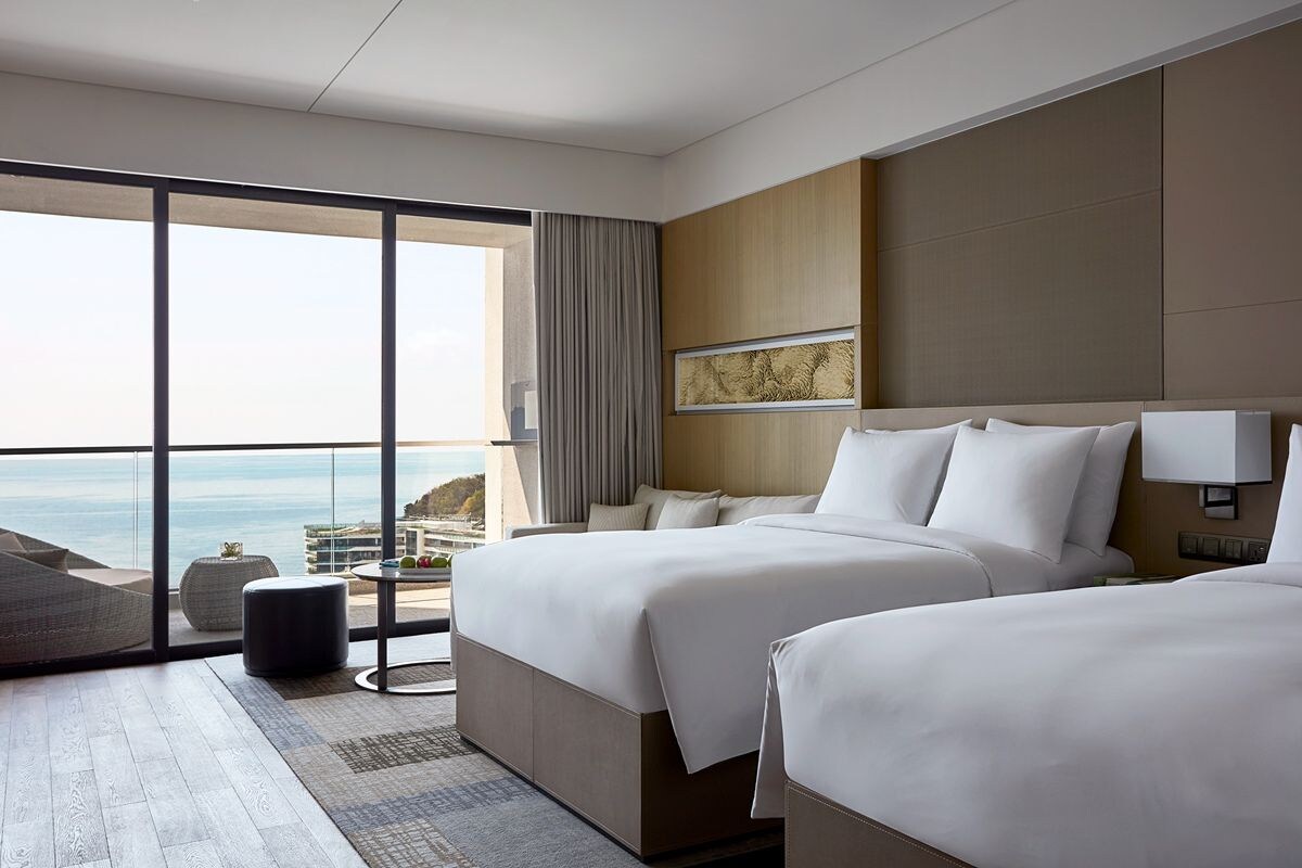 Glamourous Ocean View, 2 Double Beds | Balcony view
