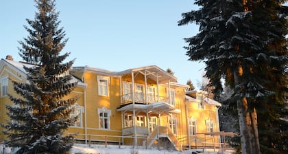 Karolineburg Manor House Hotel