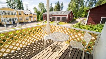 Economy Suite (Annex - White House) | 1 bedroom, desk, iron/ironing board, free WiFi