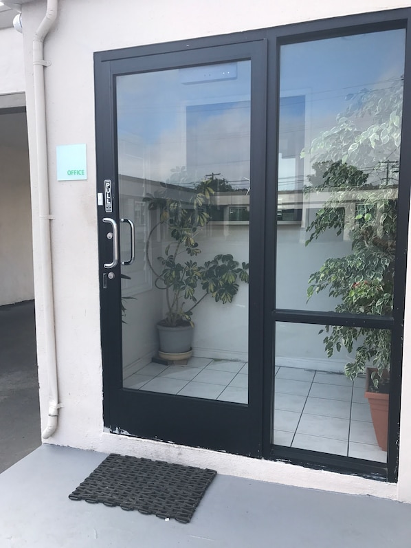 Lobby - Geneva Motel Daly City (Daly City)