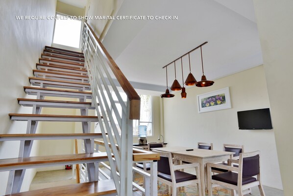 Interior detail - ZEN Rooms Pogung Syariah (Pogung Lor)