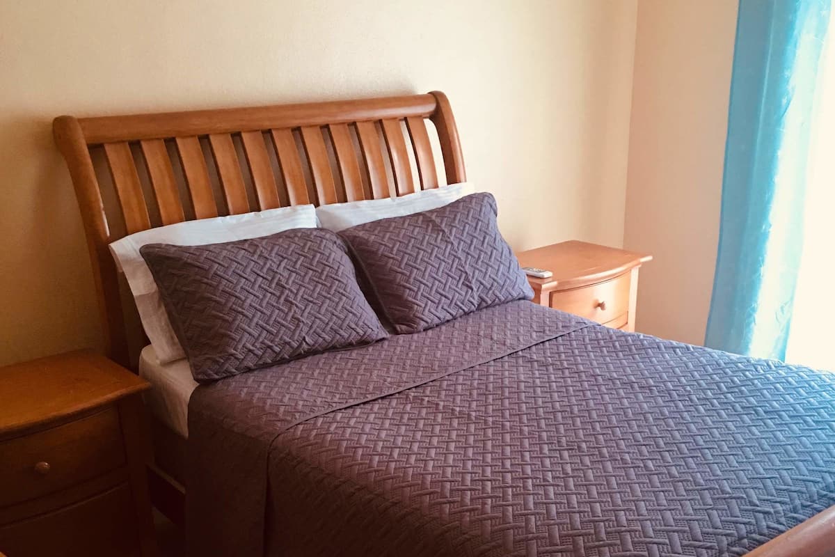 Comfort Suite, 1 Bedroom | 1 bilik tidur, seterika/papan seterika, Wi-fi percuma