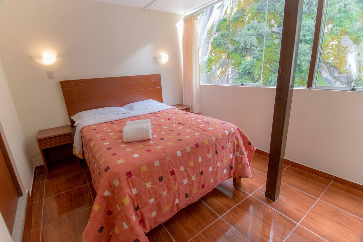 HABITACION MATRIMONIAL | Free WiFi, bed sheets