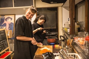 Rice cooker - Dot Hostel Nagano (Nagano)