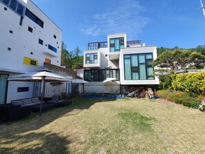 Front of property - NoilRiver Pension (Hongcheon)