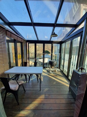 LadyBug | Premium bedding, free WiFi, bed sheets - NoilRiver Pension (Hongcheon)
