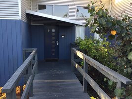 1 habitación, ropa de cama de alta calidad y cortinas blackout 