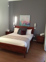 1 habitación, ropa de cama de alta calidad y cortinas blackout 